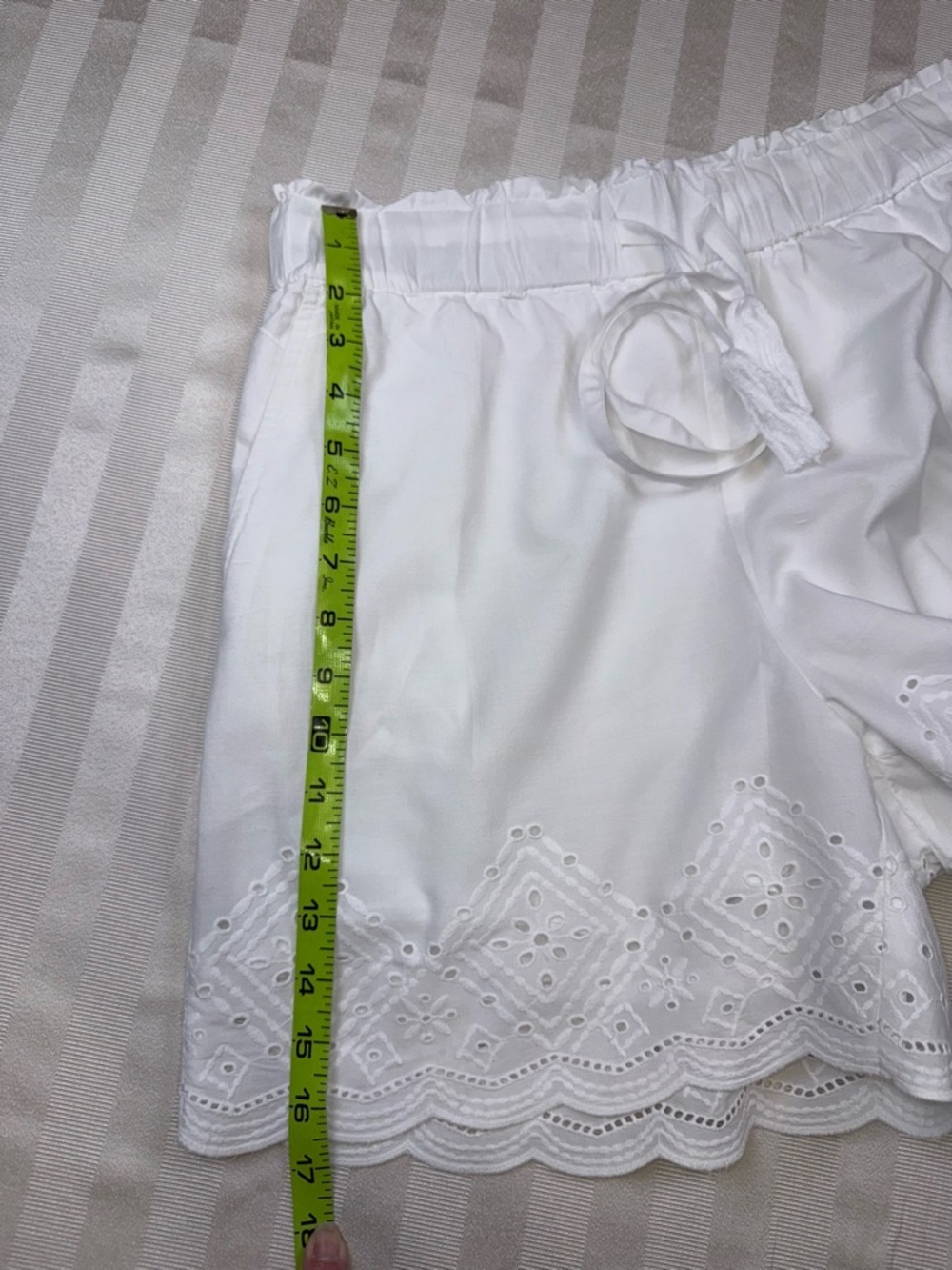 Talbots Small White Eyelet Scalloped Hem Drawstring Shorts Lined Pockets - Picture 7 of 13